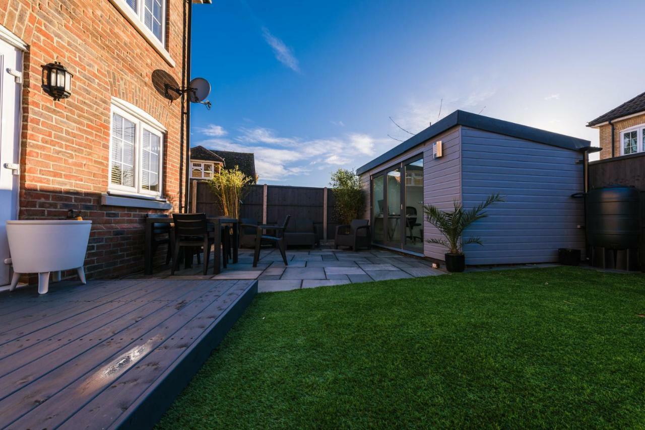 Riverside Stays, Modern House Stays, Shefford, Bedfordshire ภายนอก รูปภาพ